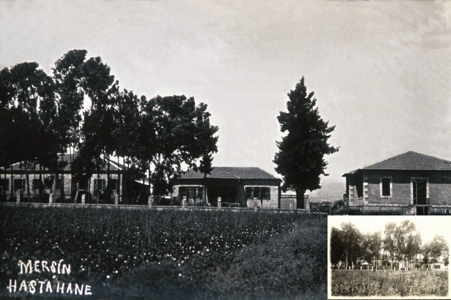 1950'li yıllarda Mersin Devlet Hastanesi binalarının genel görünümü. Yukarıdaki fotoğraf Ali Merzeci Arşivi. Ortadaki bina ile aşağıdaki fotoğrafta sağdaki bina 1973 İl Yıllığında yer alan Devlet Hastanesi. Hayrettin Ergun Arşivi